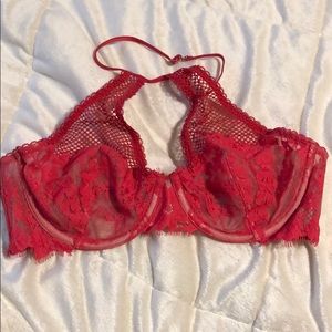 NWOT Victoria’s Secret Lace & Mesh Bralette